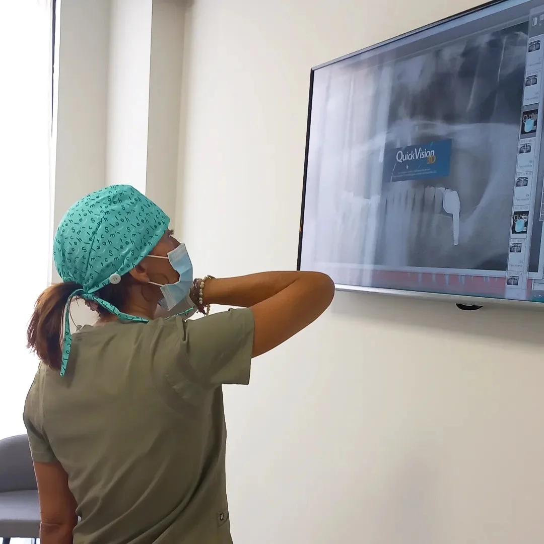 Clínica Dental Nathalie Guillen - 04 (1) (1)